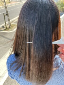 髪質改善ストレート