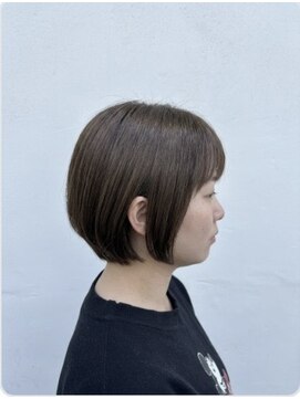 ブロッサム 東久留米店(Blossom) 丸顔面長カバー◎大人ショートボブ×ミニボブ