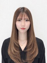 リタ ナガミネ(LiTA. nagamine) 濱田 真子