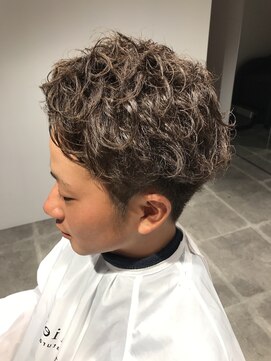 ルミエール(Lumiere by Natural) 【Lumiere 宮西】パーマ風ショート