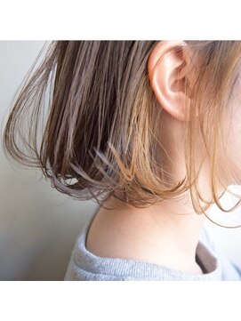 ニュートン(NEWTON) 【 NEWTON】大人ボブ＋イヤリングカラー《豊泉優美子》