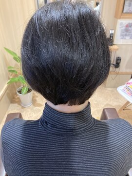 オーシャン(OCEAN) 前下がりのボブ