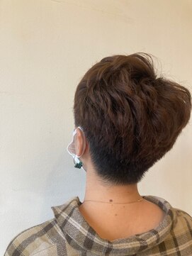 ホットドッグ(Hot Dog) マッシュ/くびれヘア/メルティカラー/プレミアムカラー[平塚]