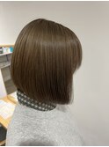 ミルクティーベージュ
