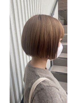 ロア 福岡天神本店(LORE) ナチュラルベージュ