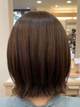 アルターリール(aL ter Rire) 黒髪/グレーベージュ/レイヤーロング/前髪パーマ