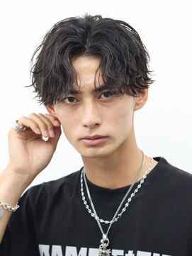 トゥルークリエイション 渋谷(True Creation SHIBUYA) 波巻きツイストスパイラルセンターパート