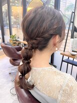 ジラ ヘアアンドメイク(girra HAIR&MAKE) ヘアアレンジ