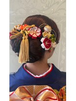 ラシェンテ リセ 西宮北口(La Sente Lycee)&nbsp;[ヘアアレンジ]モダンシニヨン