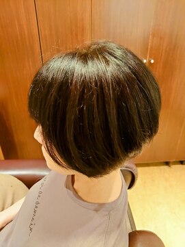 センス 洗足店 丸みグラデーションボブ×香草カラー