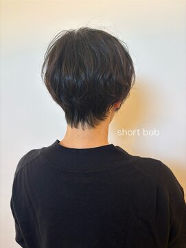 アンジュールテラス(UNJOUR TERRACE) ショートボブ×パーマ
