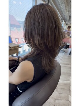 マインバイアフロートギンザ(MYNE by AFLOAT GINZA) レイヤーカット