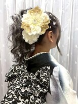 アップル(APPLE)&nbsp;盛り髪ヘア