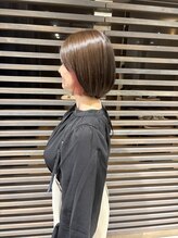 アトラクトヘアー バイ ミューズ(Attract hair by MUSE)&nbsp;派手すぎない、大人の耳かけインナー
