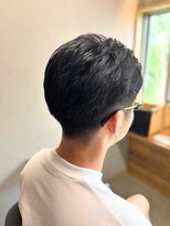 オト(oto)&nbsp;メンズカット刈り上げ黒髪ビジネスショート似合わせカット30代