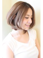 【３０代４０代５０代】大人の女性に人気ひし形耳かけボブ