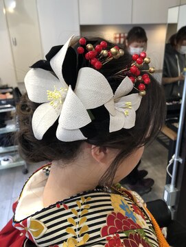 ギフト リビング(Gift Living) 2019年成人式・ロープ編み・アップスタイル