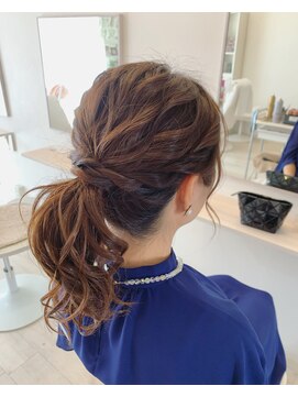 シュエット(Chouette) ポニーテールアレンジ