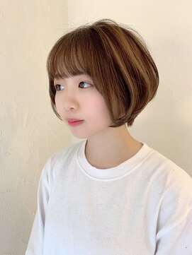 イームズ(EAMES) シンプルショートボブ