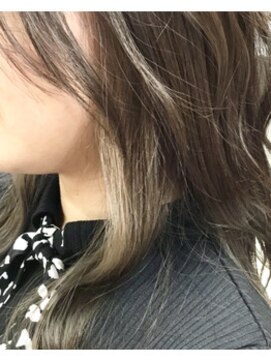 カプア 仙台駅前店(Kapua) シークレットカラー/ホワイトグレージュ/透け感ヘア/10代20代