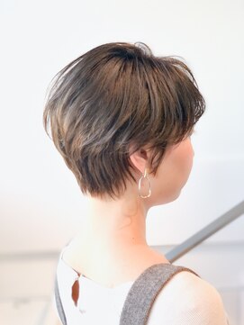 グロース(growth) おしゃれさ可愛さカジュアルショート