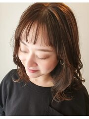 【30代】オン眉ミディアム☆透け感HUEカラー