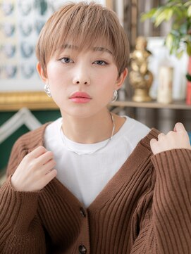 カバーヘアアンドスパ ブリス 浦和(COVER HAIR&SPA bliss) 小顔マッシュショート外国人風インナーカラーc5浦和20代30代40代