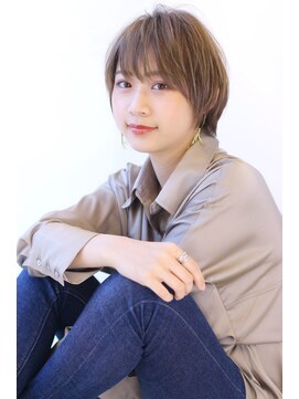 オーロ(ORO) 20代30代40代50代似合わせカットイメチェンハッシュカット