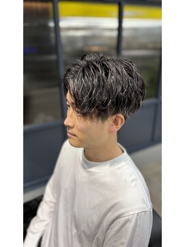 ヴェル ダンディ(Vel Dandi) センターパート/ツイストスパイラル