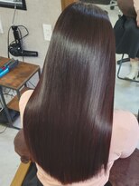 スリー(THREE) 髪質改善トリートメント  縮毛矯正　髪質改善ストレート　酸性
