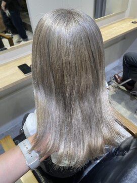 リタ 川崎(rita.) まつだて/ダメージレス/シルバー/艶髪/透明感