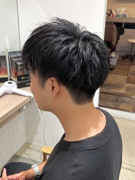 ジジ インターパーク 宇都宮(Gigi) スペインカール/スパイキーショート/フェザーパーマ/宇都宮/鶴田