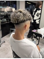 コードバイケンジ 戸塚(CODE by KENJE)&nbsp;バロックパーマ