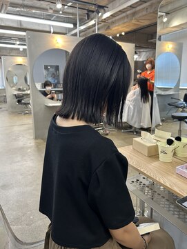 クオーレ(CUORE) 切りっぱなしボブ