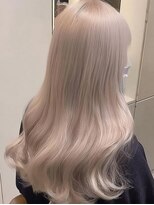 イル(iLe.)&nbsp;ミルクティーベージュダブルカラーブリーチカラーレイヤーカット