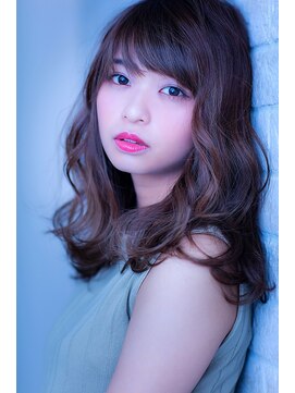ヘアーアートシフォン 川口東口店(hair art chiffon) グレージュ&スポンテニアスなフリンジバングマッシュミディ川口