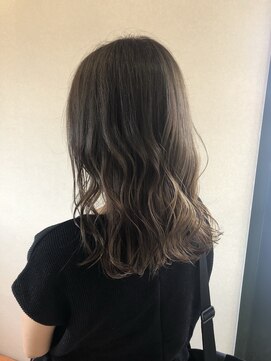 シロトータルデザイン(shiro total design) オリーブアッシュ×ミディアム