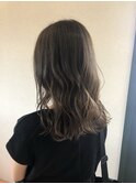 オリーブアッシュ×ミディアム