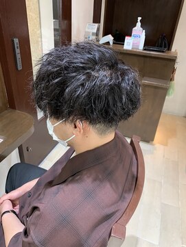 グルーマーズトウキョウ(GROOMER/S TOKYO) 【GROOMER/S 佐藤】 ツイストスパイラルパーマ スタイル