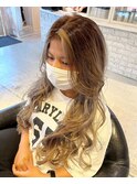 派手髪スタイル