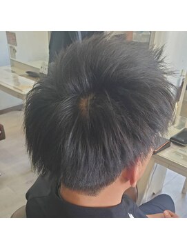 ヘアサロンネクスト(Hair salon NEXT) ベリーショート　アップバングネープレス