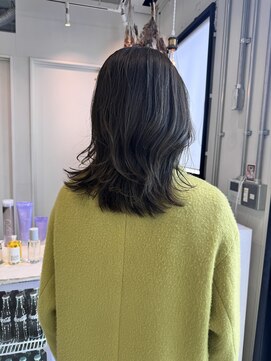 ロカ 表参道(loka) レイヤーカット/オリーブベージュ[表参道/ハイライト]Mai