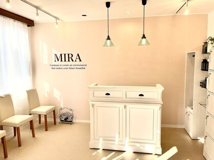 ミラ(MIRA)の写真