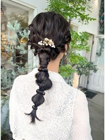 グランツ(Glanz)&nbsp;可愛いらしさと大人っぽさを合わせたヘアアレンジ