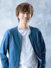 レヴィア(REVIA) 加藤 裕貴