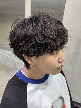 レタッチ バイ フィフス 天神大名(RETOUCH by fifth) シャドウパーマスパイラルパーマニュアンスパーマメンズカット