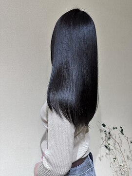 ゼン(Zen.) 暗髪×髪質改善トリートメント Zen.手塚