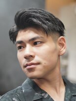 ノーエン(noen)&nbsp;センターパートツイストスパイラルパーマ刈り上げメンズパーマ