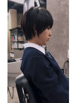 エスキス(ESQUISSE)&nbsp;ショート/暗髪カラー