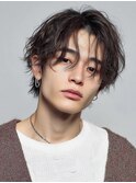 ほんのり動きの質感ゆるパーマスタイル